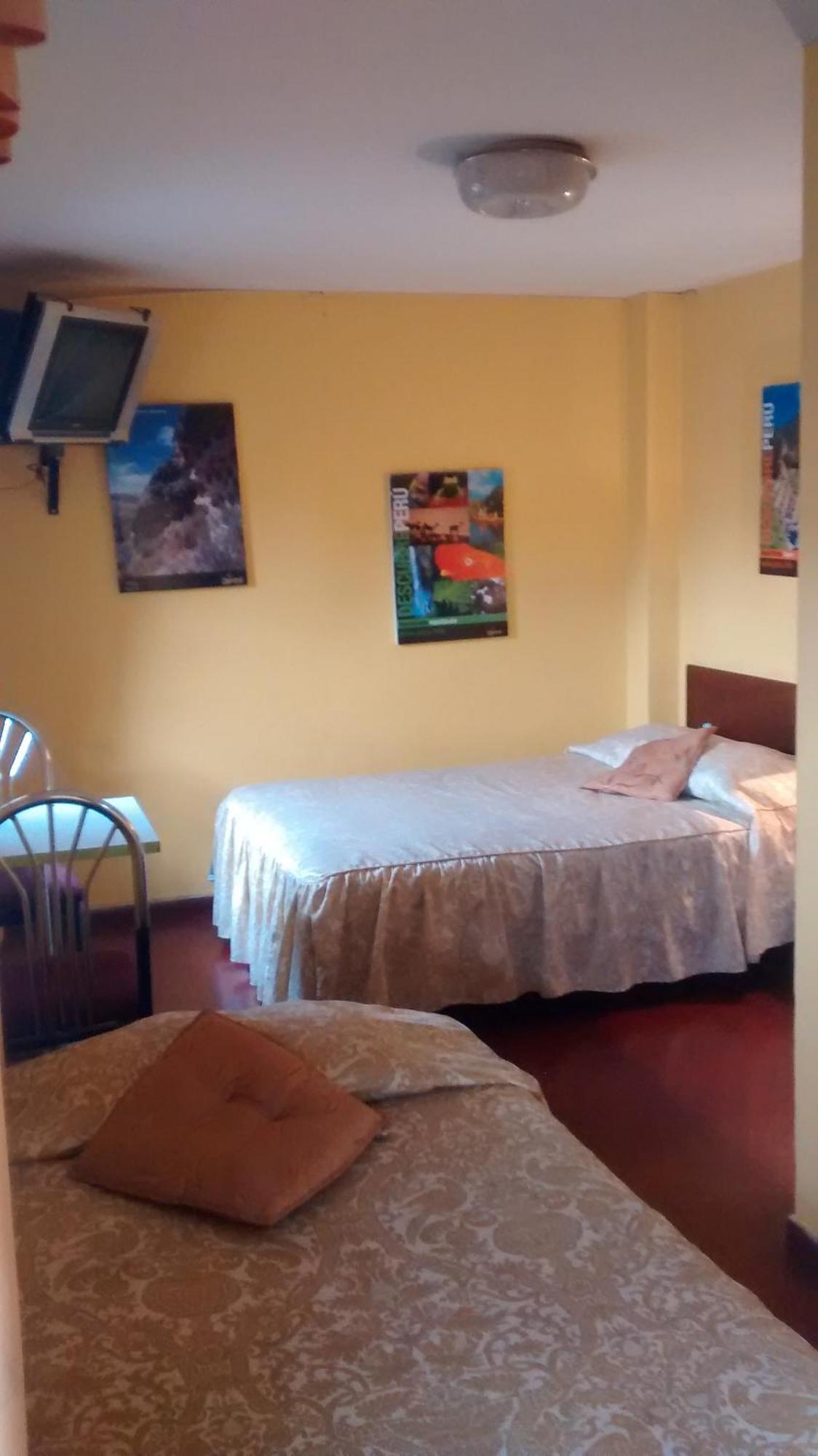 Hostal Iquique Lima Room photo