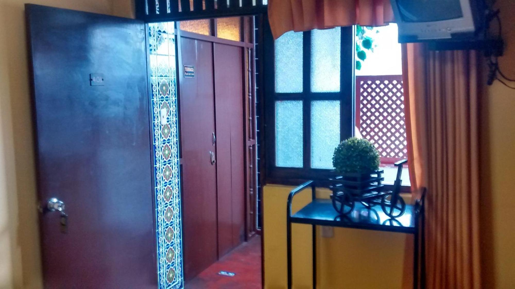 Hostal Iquique Lima Room photo