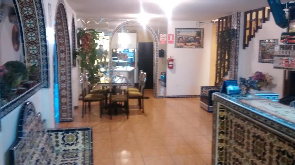 Hostal Iquique Lima Exterior photo